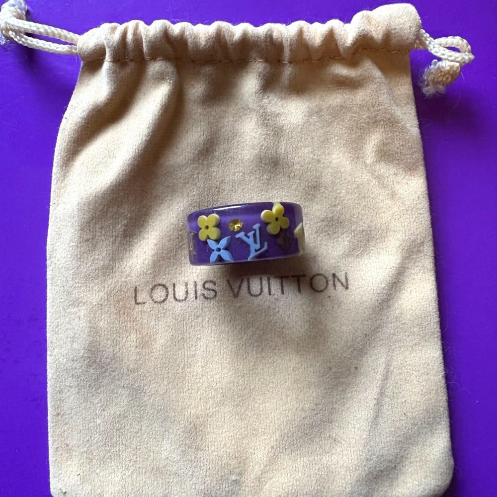 Louis Vuitton Purple inclusion ring